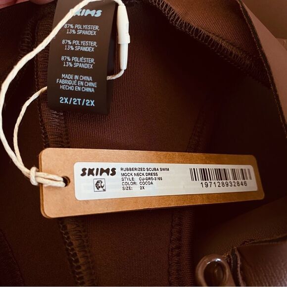 SKIMS Cocoa Brown Rubberized Scuba Swim Mock Neck Zip Front Mini Dress NWT - Picture 13 of 16